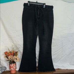 Elegant Black Flare Jeans for Women